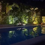 Casa Kenaz *